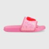 Agatha Ruiz de la Prada slapi copii culoarea roz