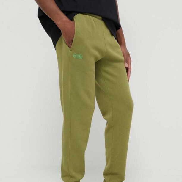 American Vintage pantaloni de trening culoarea verde