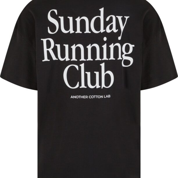 Another Cotton Lab Tricou 'Sunday Running Club'  negru / alb murdar