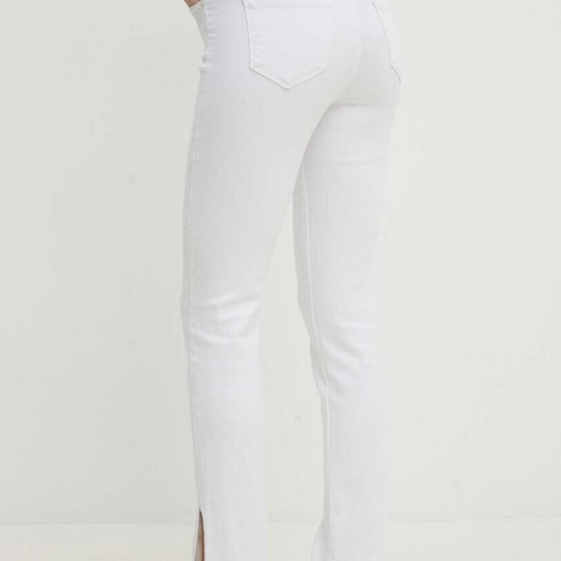 culoarea alb