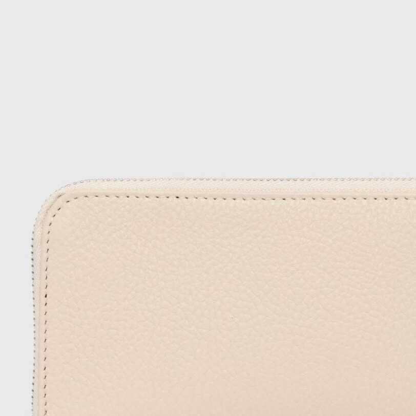 culoarea bej