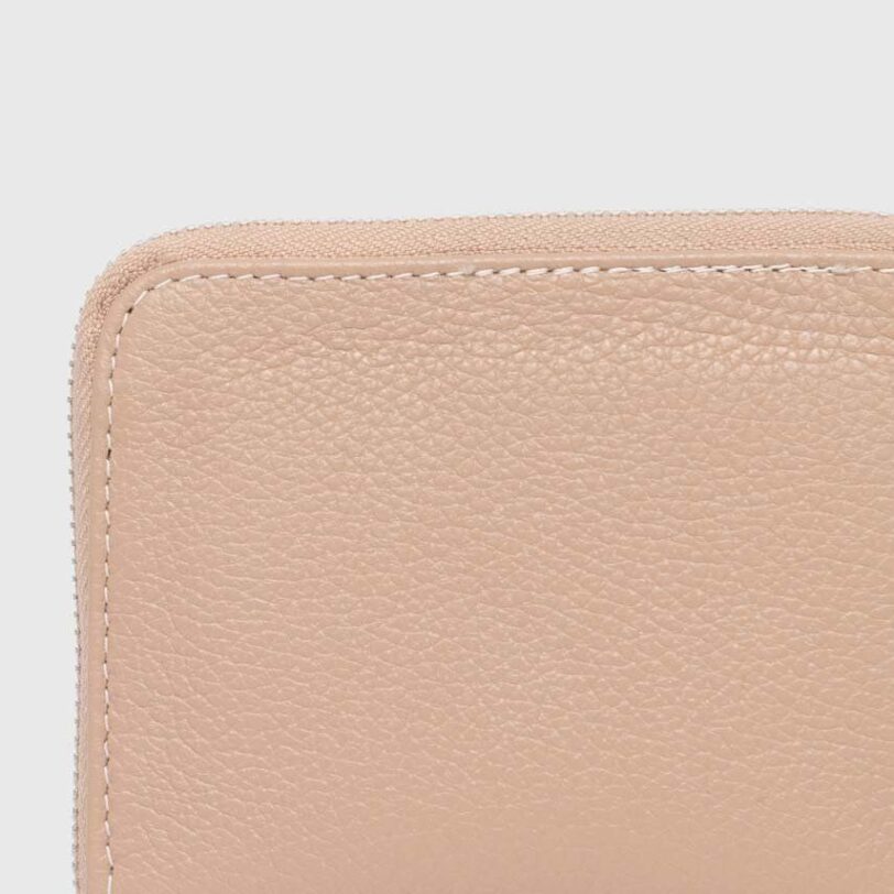 culoarea negru