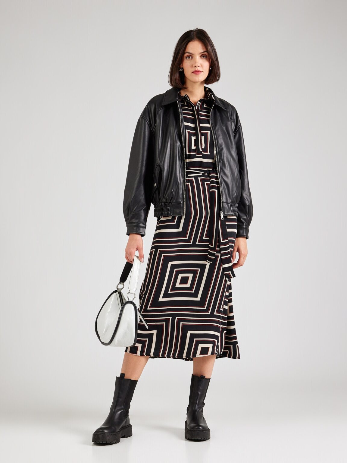 Cumpăra Aware Rochie tip bluză 'VMMARA'  negru / alb / alb lână
