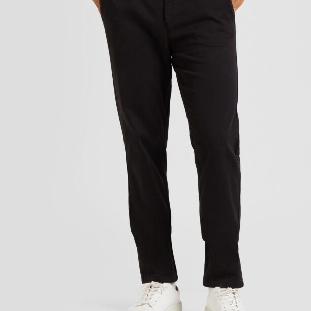 Preţ BOSS Pantaloni eleganți  negru