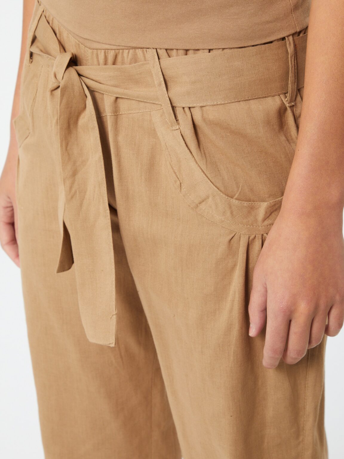 Preţ BUFFALO Pantaloni largi  bej închis