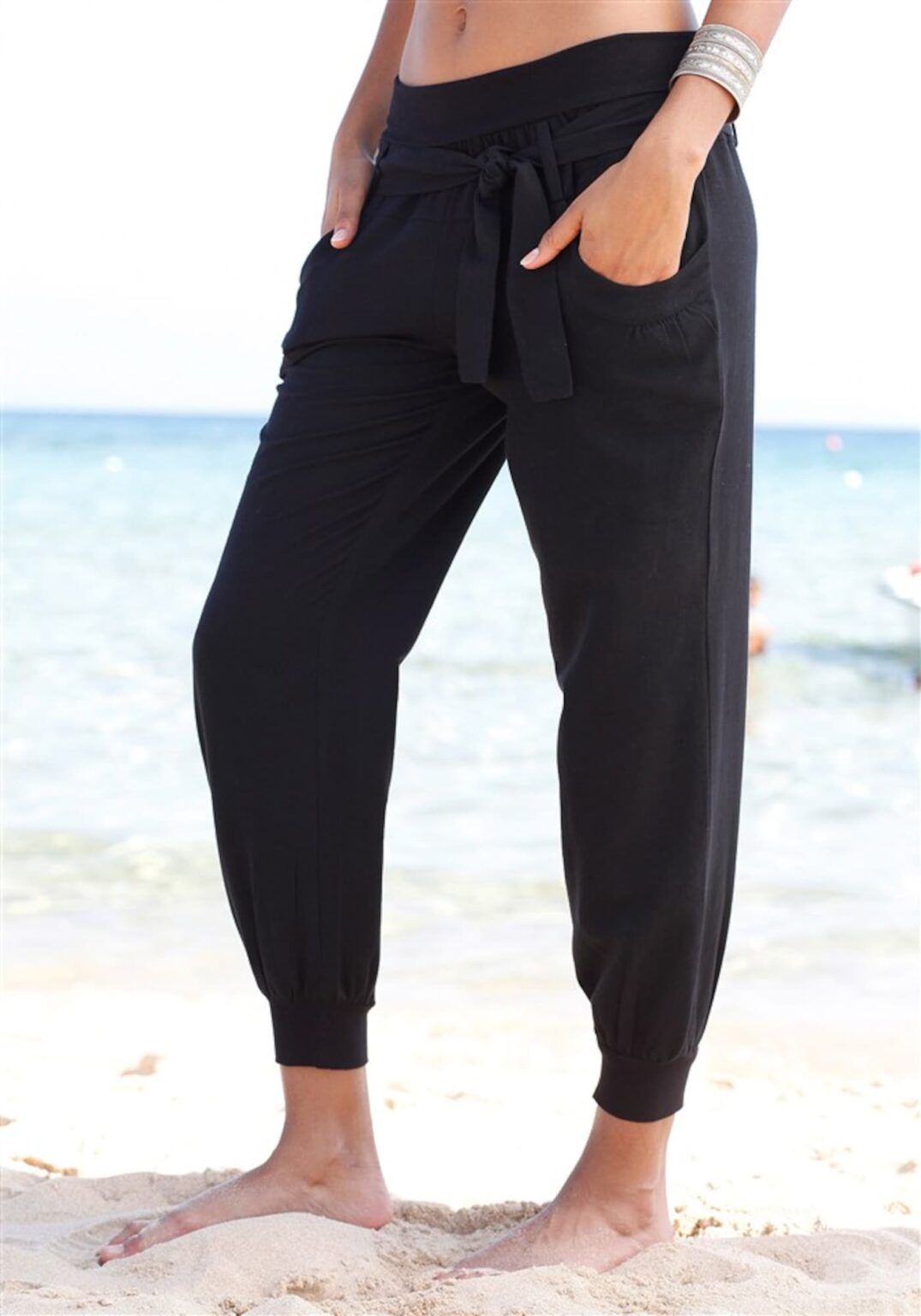 BUFFALO Pantaloni largi  negru preţ