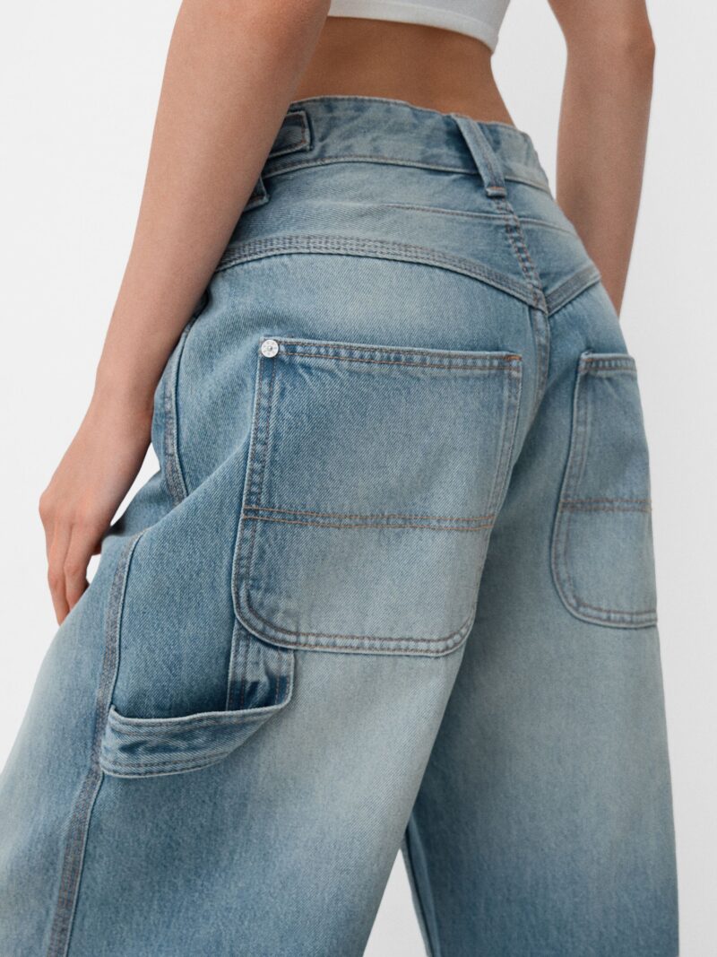 Preţ Bershka Jeans  albastru