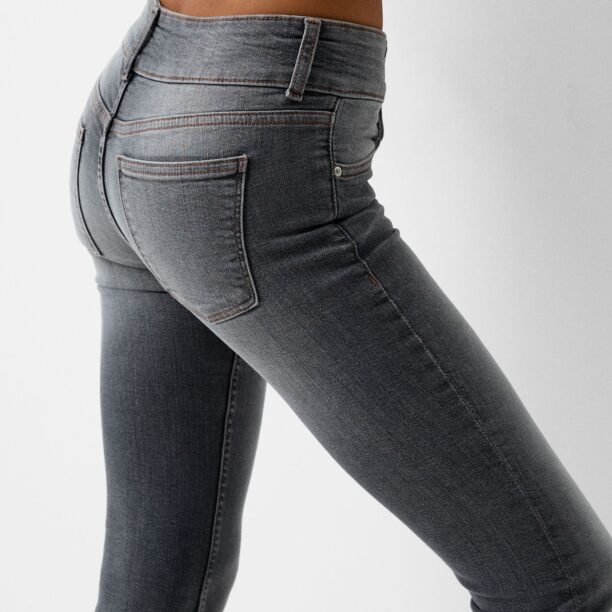 Preţ Bershka Jeans  gri denim