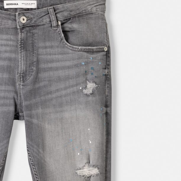 Bershka Jeans  gri deschis preţ