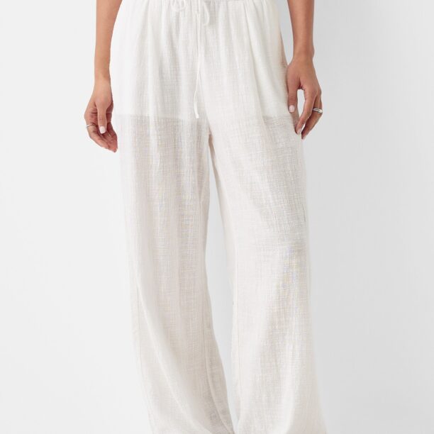 Bershka Pantaloni  alb