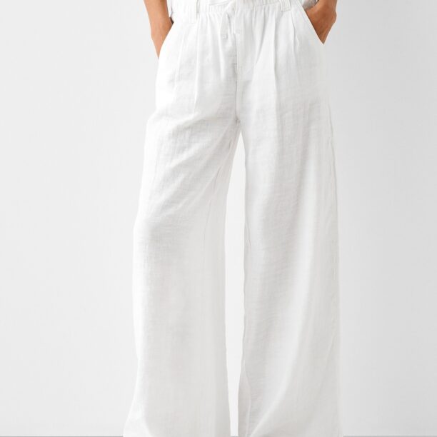 Bershka Pantaloni  alb