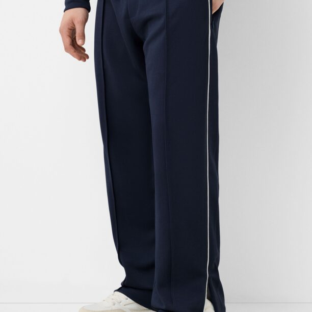 Bershka Pantaloni  bleumarin / alb