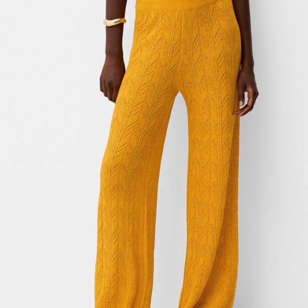 Bershka Pantaloni  galben curry