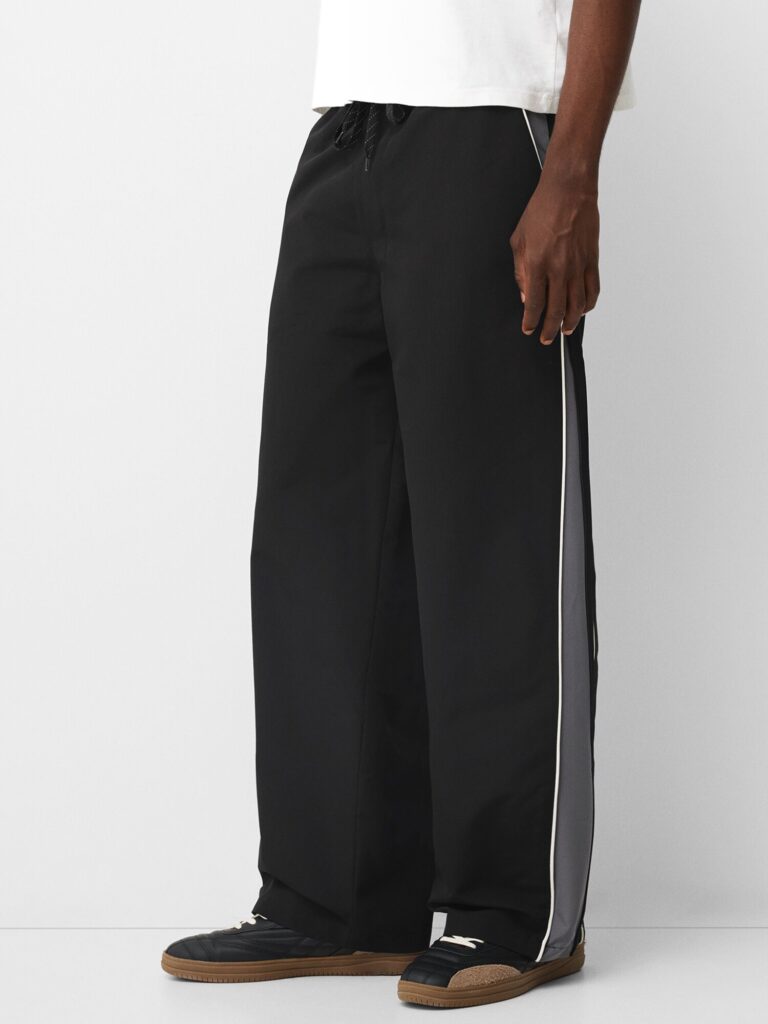 Cumpăra Bershka Pantaloni  gri / negru / alb