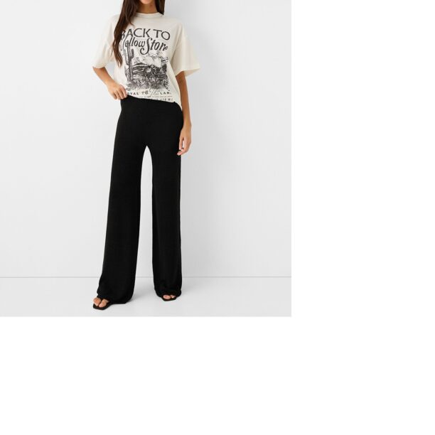 Cumpăra Bershka Pantaloni  negru