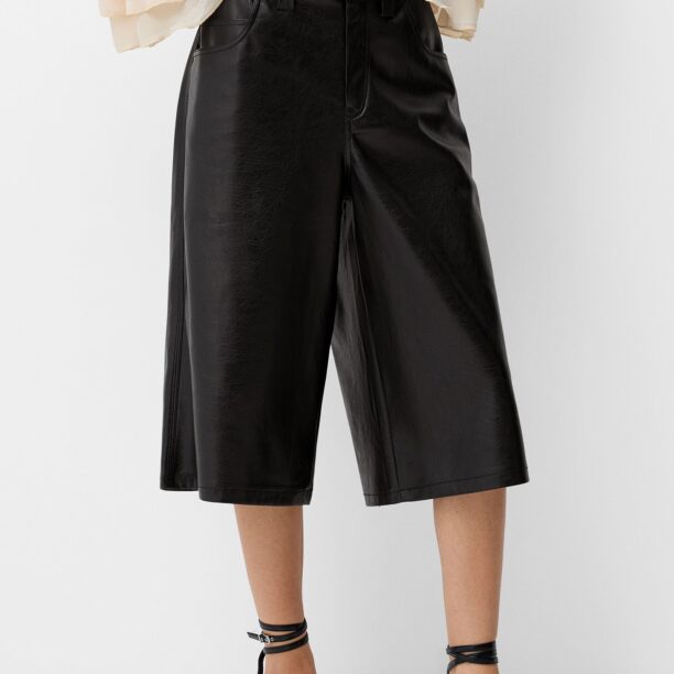 Bershka Pantaloni  negru