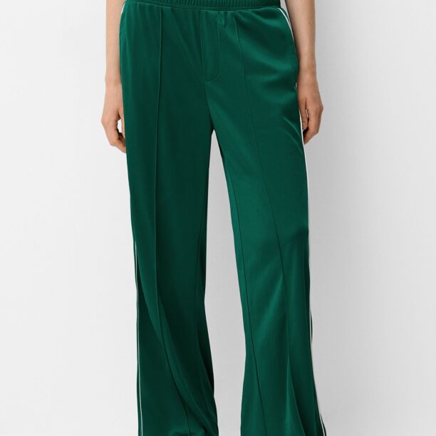 Bershka Pantaloni  verde închis / alb