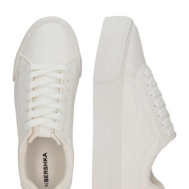 Bershka Sneaker low  alb