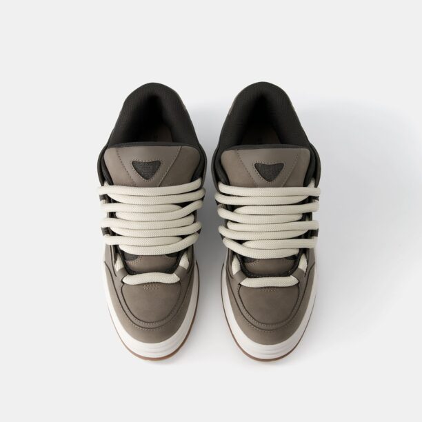 Bershka Sneaker low  gri taupe / gri închis preţ