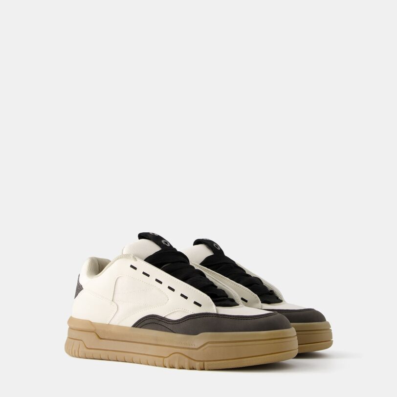 Original Bershka Sneaker low  negru / alb murdar