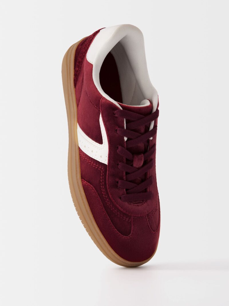 Bershka Sneaker low  roșu burgundy / alb preţ