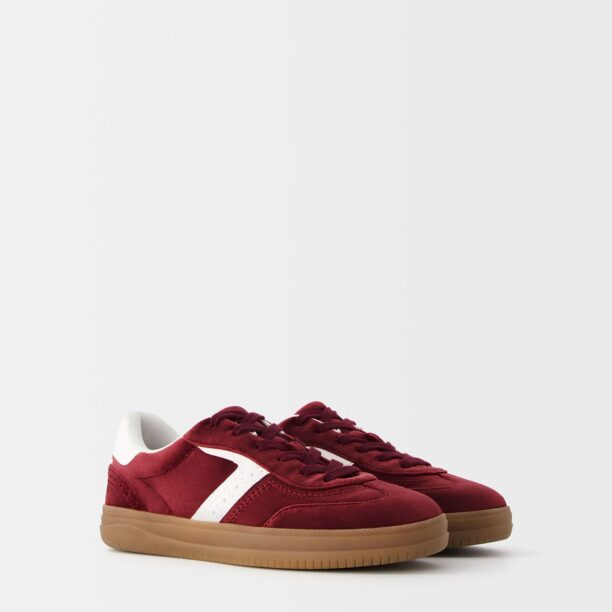 Original Bershka Sneaker low  roșu burgundy / alb