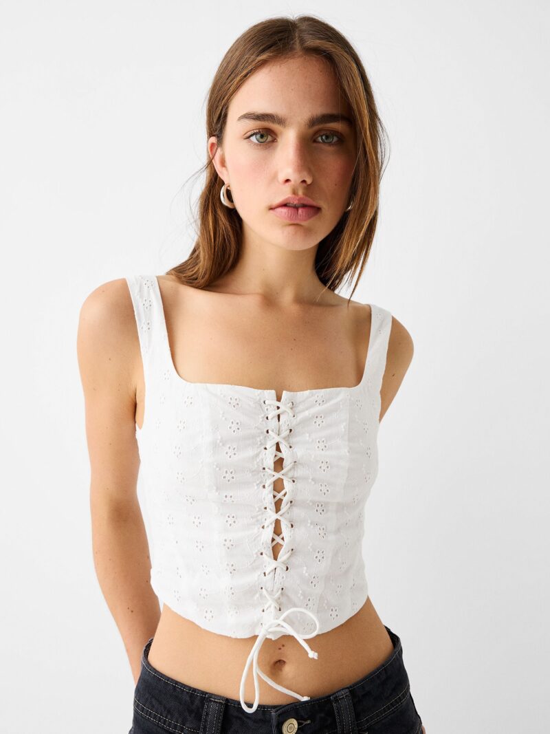 Preţ Bershka Top  bej deschis