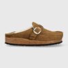 Birkenstock papuci din piele intoarsa Buckley Shearling culoarea maro