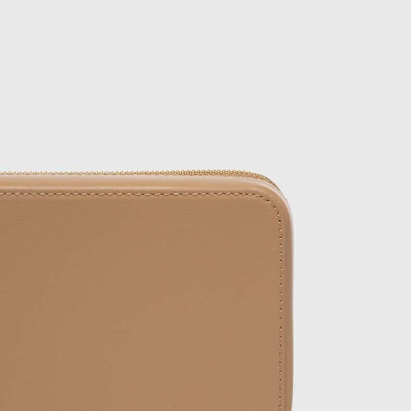 By Malene Birger cutie de bijuterii culoarea bej preţ