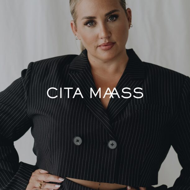 Original CITA MAASS co-created by ABOUT YOU Pulover  crem