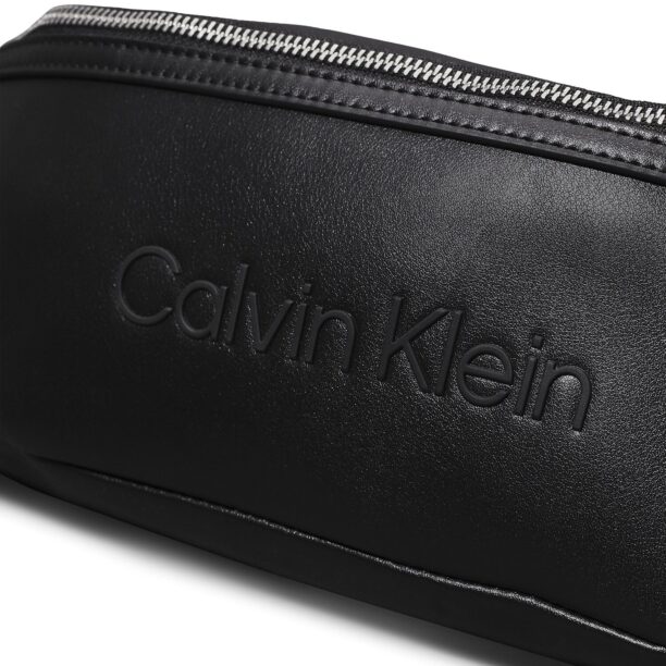 Calvin Klein Borsetă  negru preţ