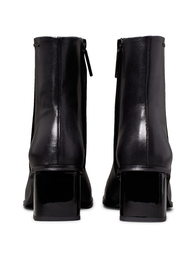 Cumpăra Calvin Klein Botine  negru