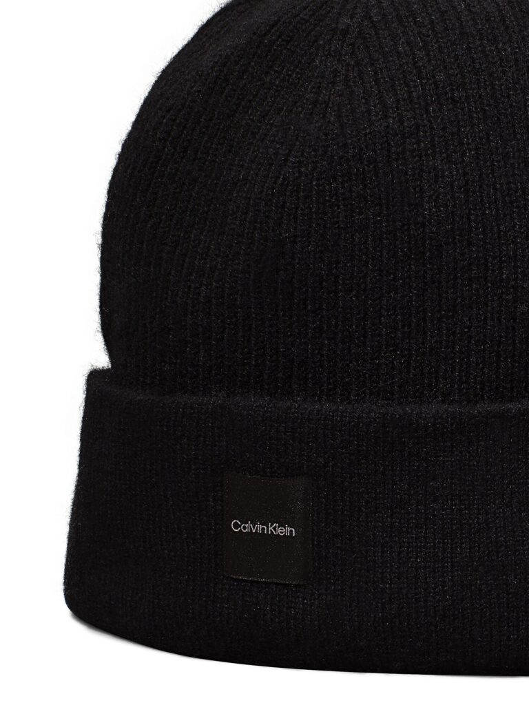 Cumpăra Calvin Klein Căciulă  negru