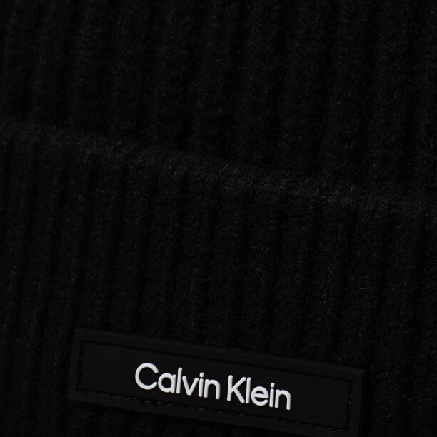 Calvin Klein Căciulă  negru / alb murdar preţ