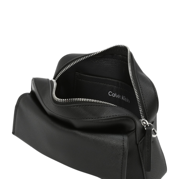 Calvin Klein Geantă de umăr  negru / argintiu