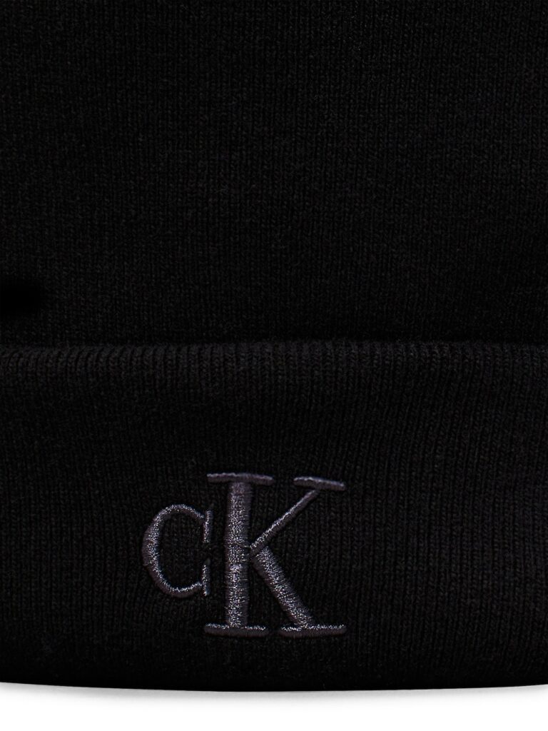 Calvin Klein Jeans Căciulă  negru preţ