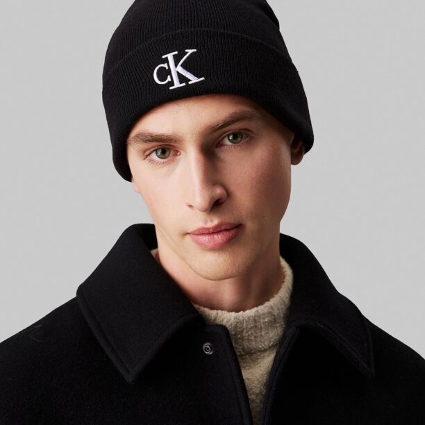 Preţ Calvin Klein Jeans Căciulă  negru / alb