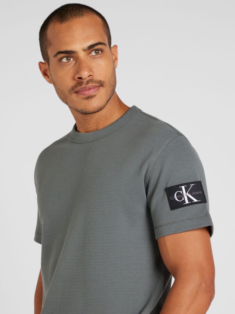 Calvin Klein Jeans Tricou  gri / gri bazalt / negru / alb preţ