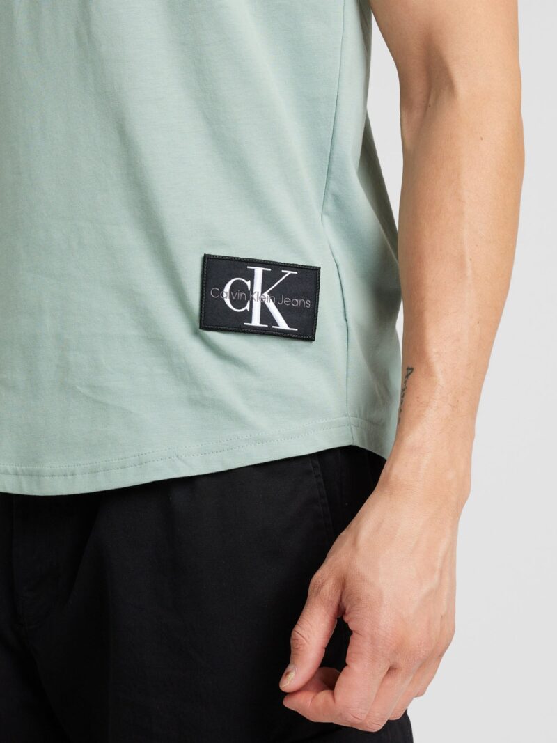 Preţ Calvin Klein Jeans Tricou  verde mentă / negru / alb