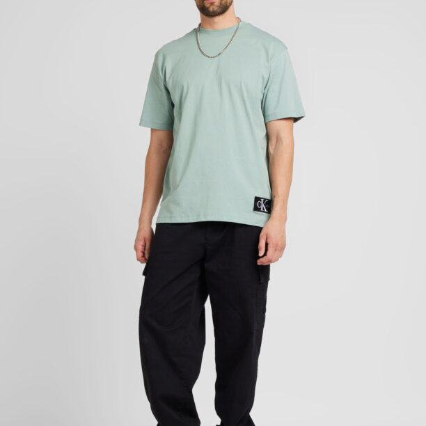 Preţ Calvin Klein Jeans Tricou  verde pastel / negru / alb