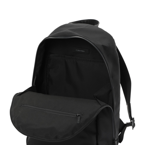 Cumpăra Calvin Klein Rucsac 'ESSENTIAL'  negru / alb