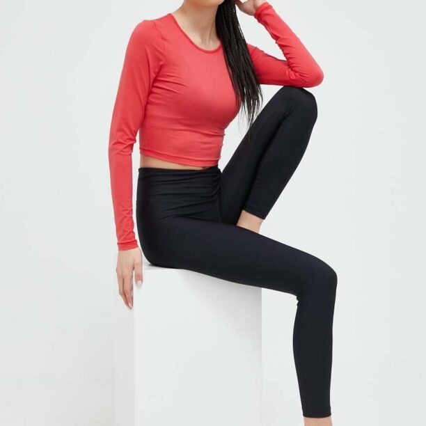 Casall longsleeve de yoga culoarea rosu