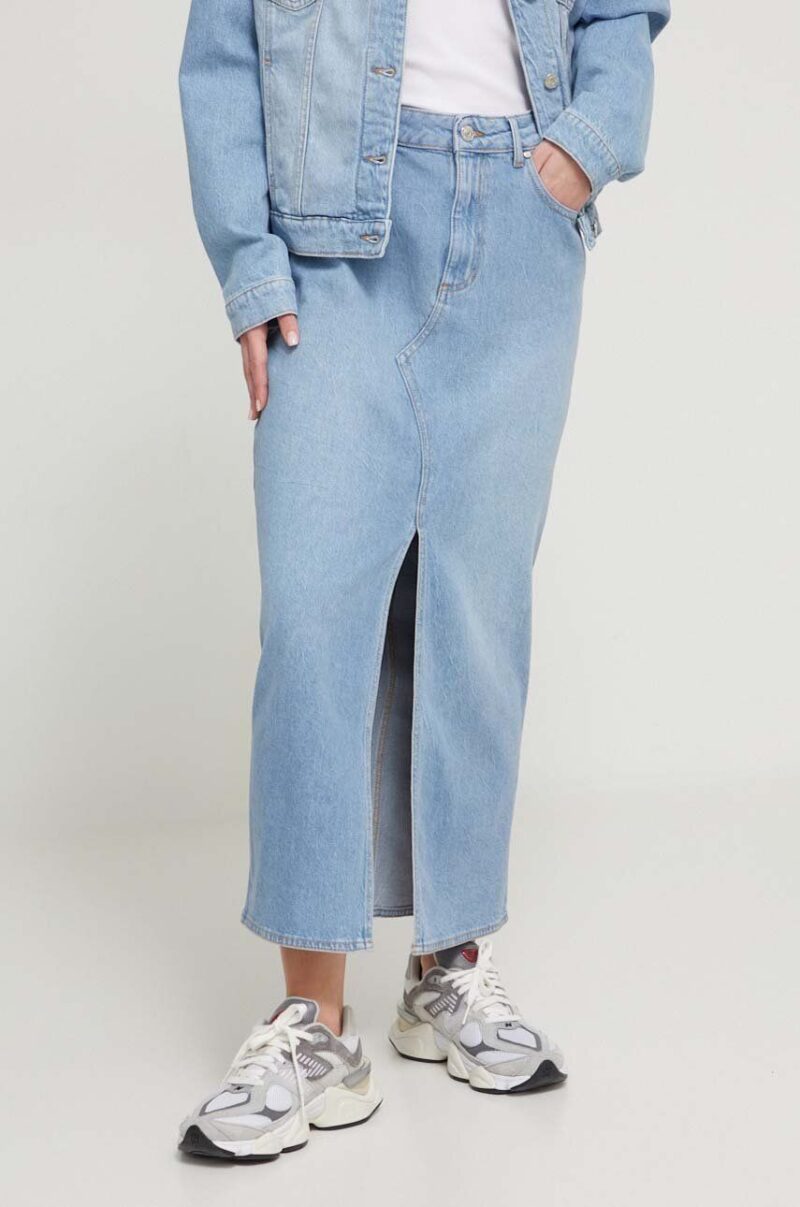 Chiara Ferragni fusta jeans maxi