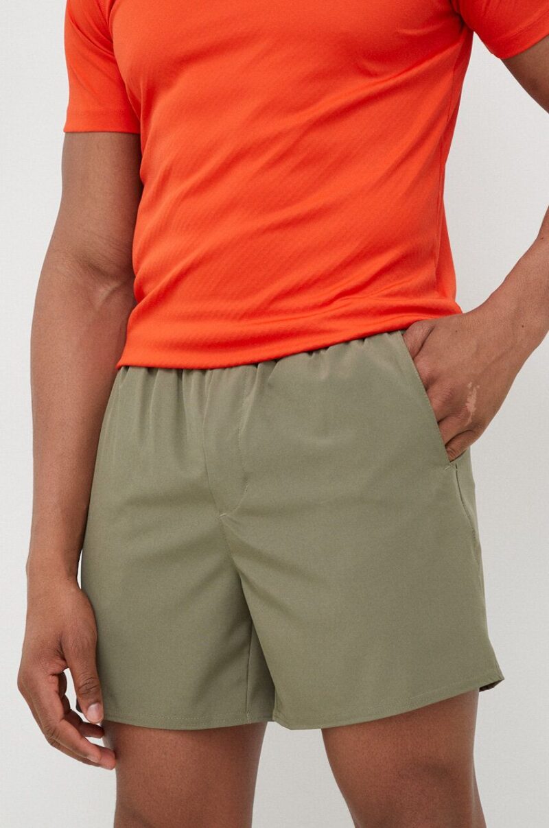 Columbia pantaloni scurți outdoor Columbia Hike culoarea verde