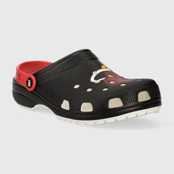 Crocs papuci NBA Miami Classic Clog culoarea negru 208861 preţ