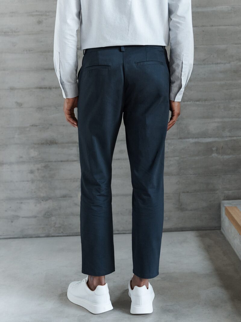 DAN FOX APPAREL Pantaloni eleganți 'Essential'  bleumarin preţ