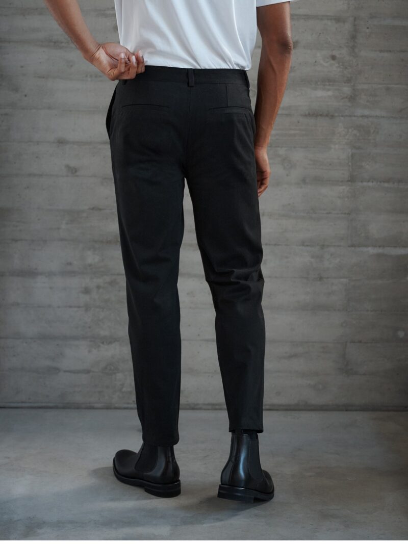 DAN FOX APPAREL Pantaloni eleganți 'Essential'  negru preţ