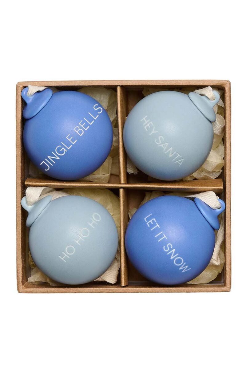 Design Letters set de globuri de crăciun XMAS Stories Ball 4-pack