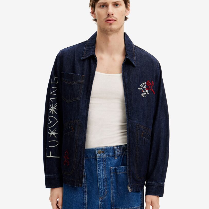 Desigual Geacă de primăvară-toamnă  albastru / albastru noapte / albastru denim / mai multe culori preţ