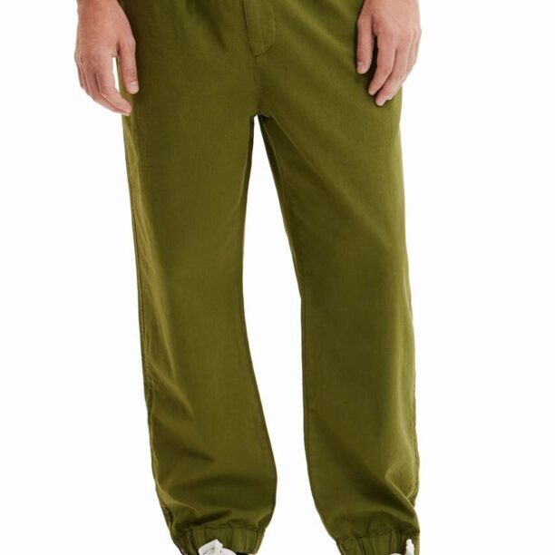 Desigual pantaloni de bumbac culoarea verde